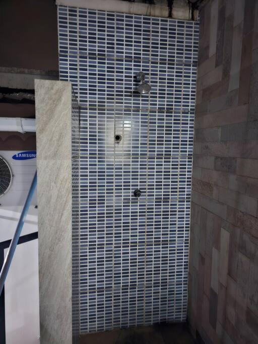 Cobertura 51 De 3 Quartos Com Piscina E Churrasqueira Privativa غوارويا المظهر الخارجي الصورة